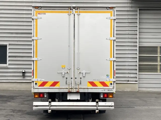 三菱 キャンター TKG-FEB50(2WD)の写真5