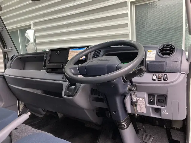 三菱 キャンター TKG-FEB50(2WD)の写真18