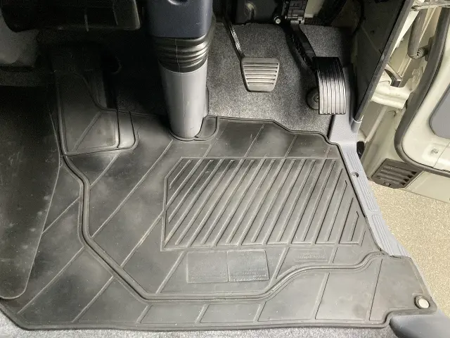 三菱 キャンター TKG-FEB50(2WD)の写真43