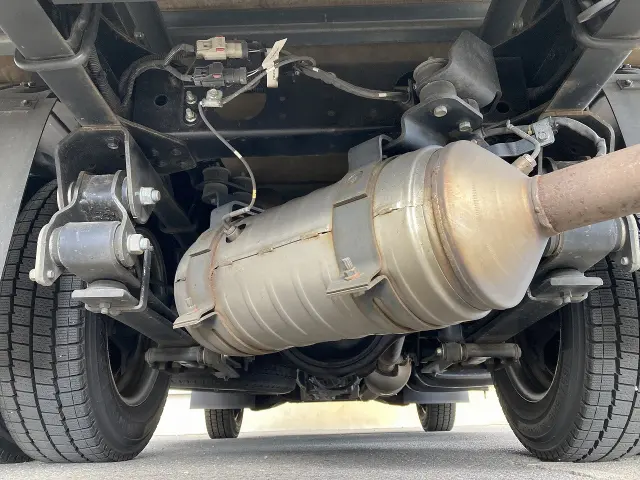 三菱 キャンター TPG-FBA00(2WD)の写真12