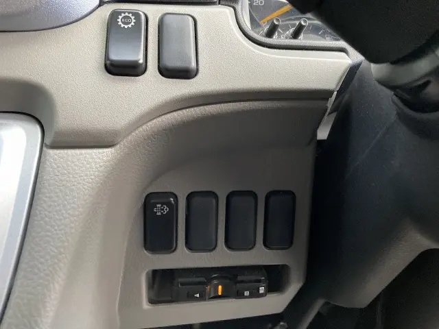三菱 キャンター TPG-FBA00(2WD)の写真41