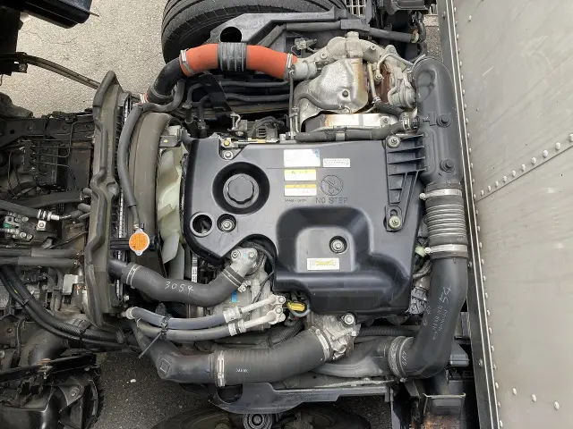 いすゞ エルフ TRG-NMR85AN(2WD)の写真8