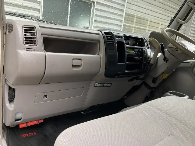 トヨタ ダイナ BDG-XZU338(2WD)の写真20