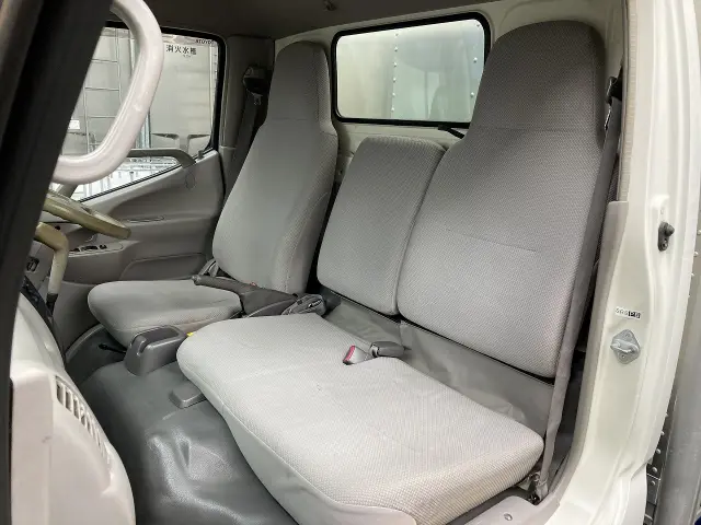 トヨタ ダイナ BDG-XZU338(2WD)の写真42