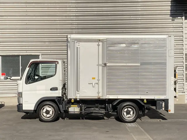 三菱 キャンター TPG-FBA20(2WD)の写真2