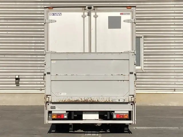 三菱 キャンター TPG-FBA20(2WD)の写真4