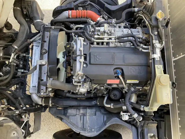 三菱 キャンター TPG-FBA20(2WD)の写真7