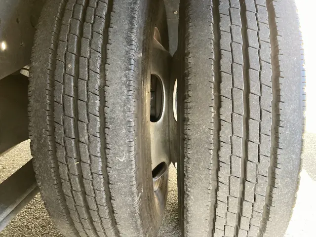 三菱 キャンター TPG-FBA20(2WD)の写真15