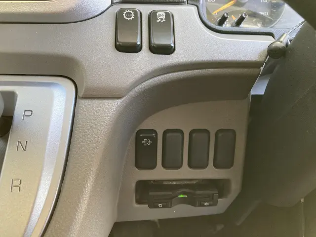 三菱 キャンター TPG-FBA20(2WD)の写真41