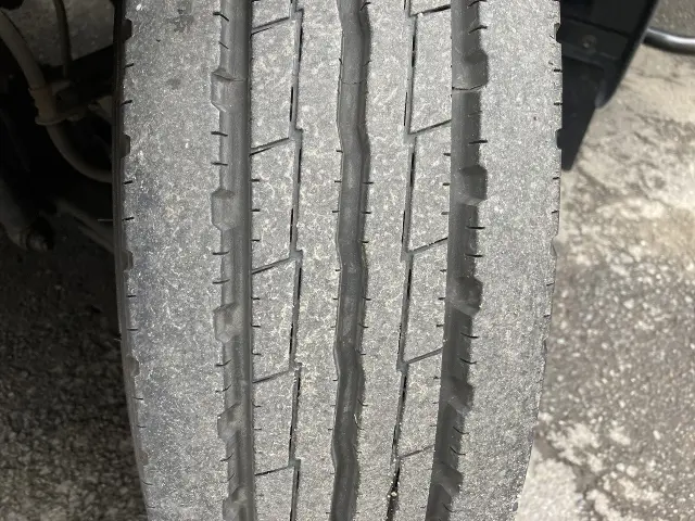 日野 デュトロ TKG-XZU710M(2WD)の写真12