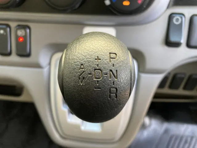 三菱 キャンター TPG-FEB50(2WD)の写真19