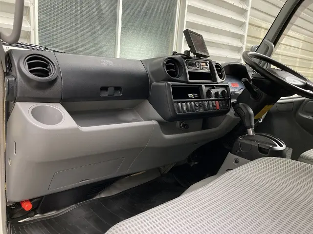 トヨタ ダイナ TPG-XZU650(2WD)の写真21