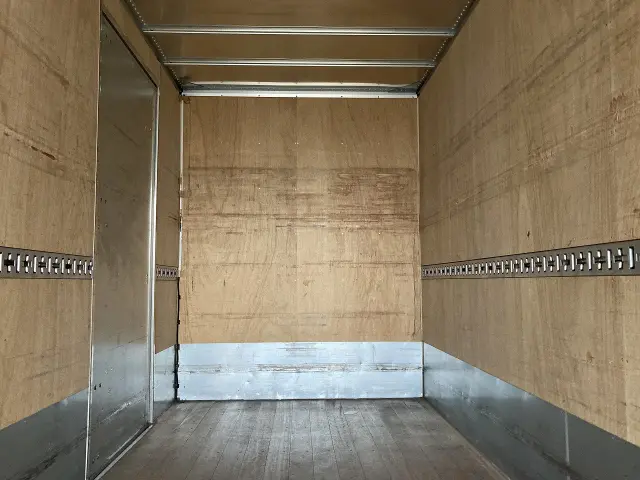 トヨタ ダイナ TPG-XZU650(2WD)の写真27