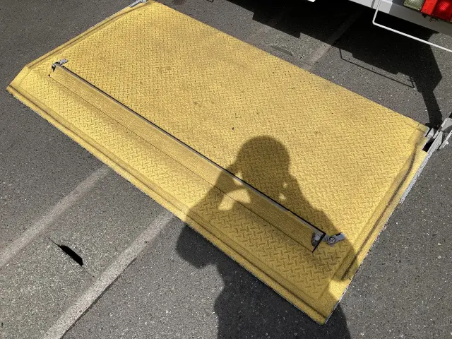 いすゞ エルフ TKG-NMR85N(2WD)の写真5