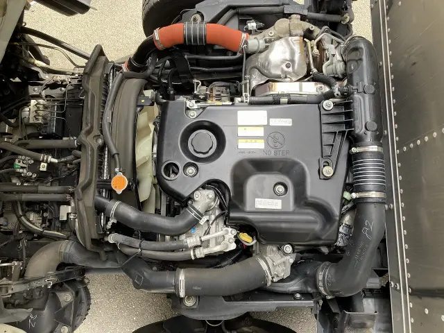 いすゞ エルフ TKG-NMR85N(2WD)の写真6