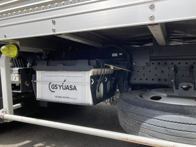 いすゞ エルフ TKG-NMR85N(2WD)の写真9