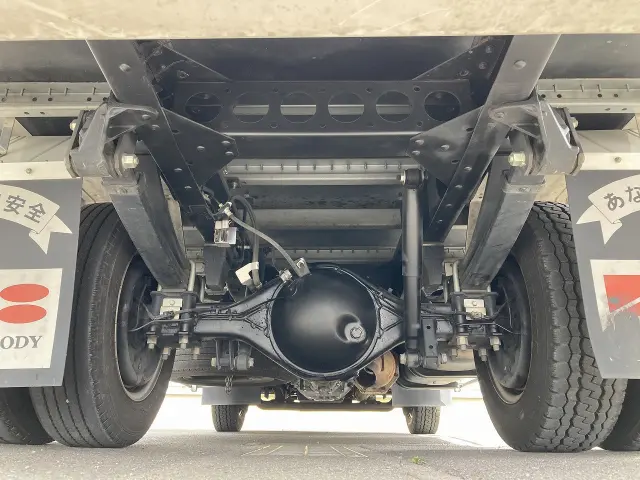 いすゞ エルフ TKG-NMR85N(2WD)の写真12