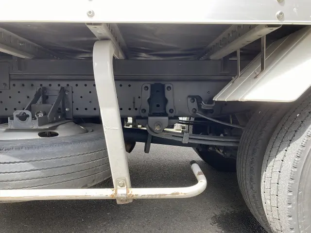 いすゞ エルフ TKG-NMR85N(2WD)の写真34