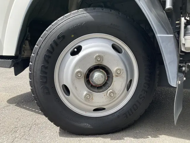 いすゞ エルフ TKG-NMR85N(2WD)の写真35