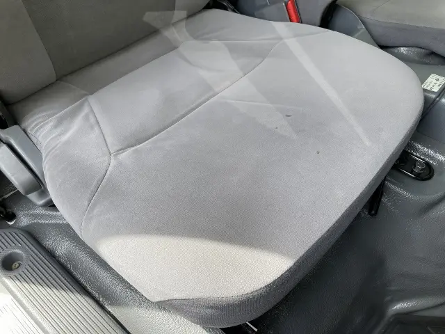 いすゞ エルフ TKG-NMR85N(2WD)の写真39