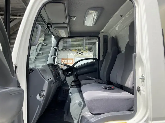 いすゞ エルフ TKG-NMR85N(2WD)の写真44