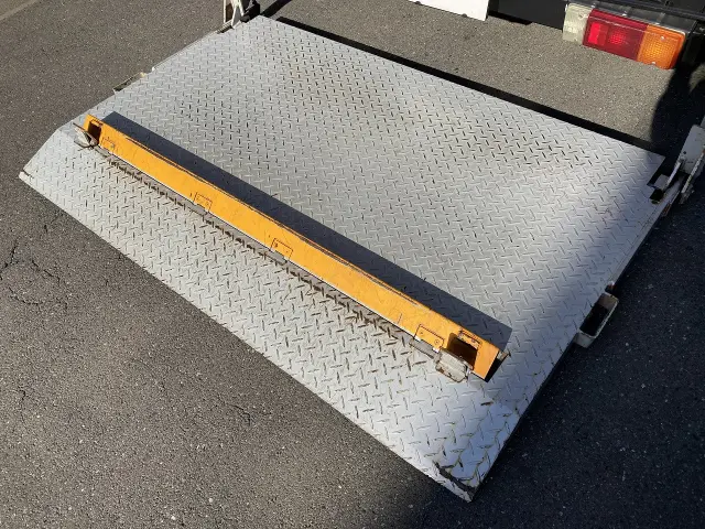 トヨタ トヨエース TPG-XZU645(2WD)の写真4