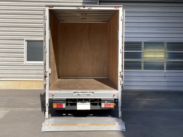 トヨタ トヨエース TPG-XZU645(2WD)の写真4