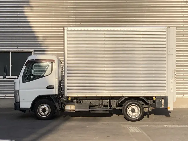三菱 キャンター TPG-FEA20(2WD)の写真2