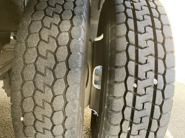 三菱 キャンター TPG-FEA20(2WD)の写真14