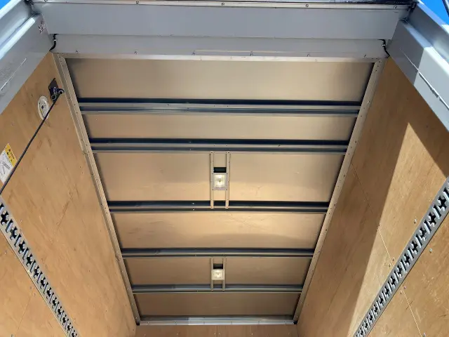 三菱 キャンター TPG-FEA20(2WD)の写真25