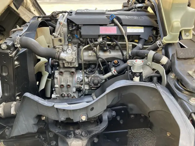 三菱 キャンター TPG-FEA20(2WD)の写真32