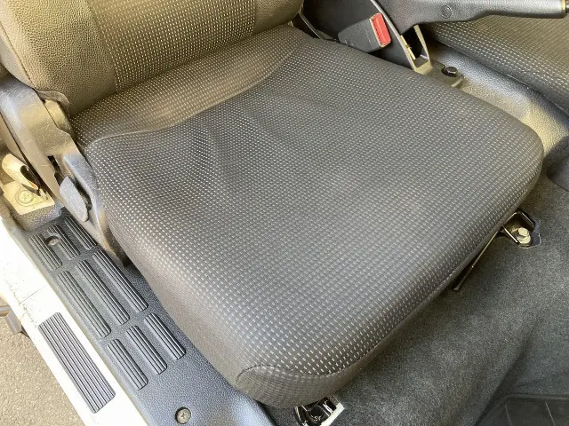 三菱 キャンター TPG-FEA20(2WD)の写真39