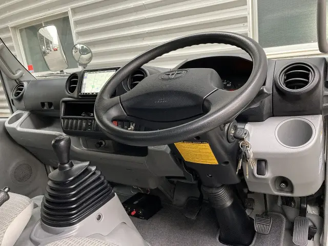 トヨタ トヨエース TKG-XZU605(2WD)の写真17