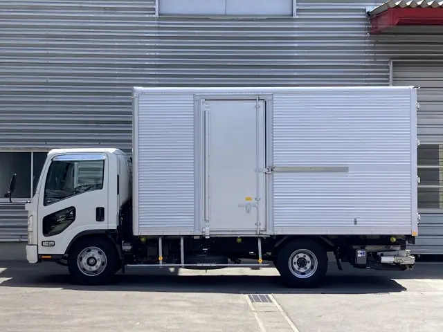 いすゞ エルフ 2RG-NPR88YN(2WD)の写真2