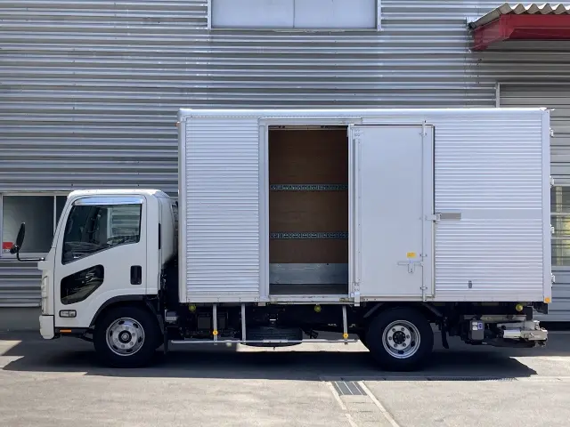 いすゞ エルフ 2RG-NPR88YN(2WD)の写真3