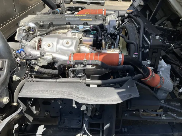 いすゞ エルフ 2RG-NPR88YN(2WD)の写真33