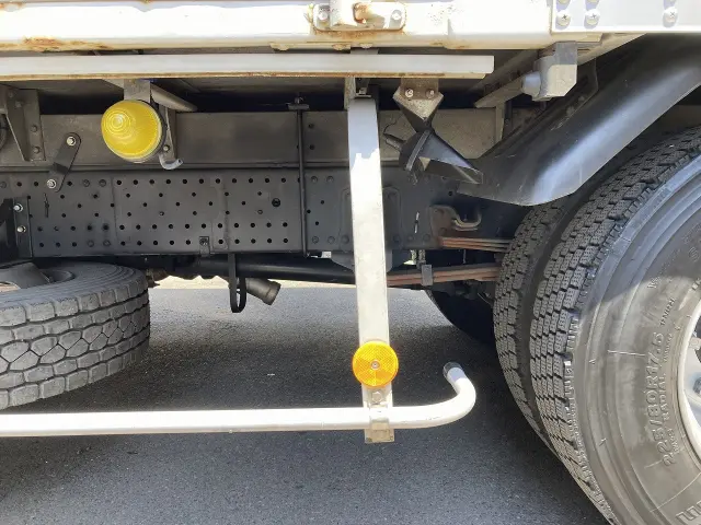 いすゞ エルフ 2RG-NPR88YN(2WD)の写真34