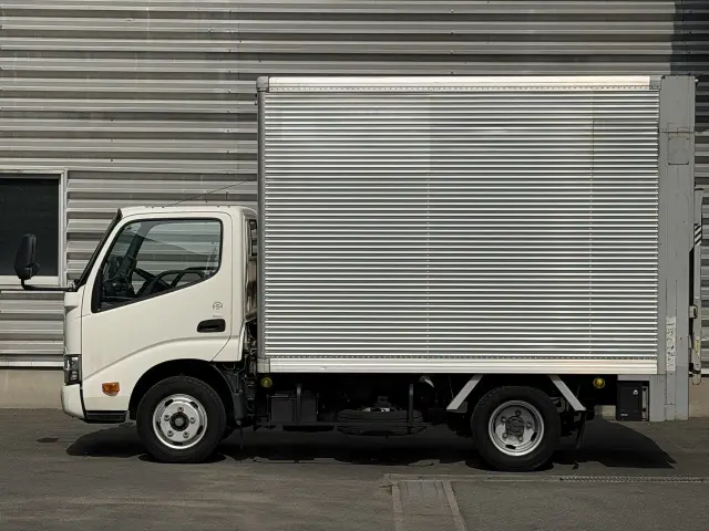 トヨタ ダイナ TPG-XZU605(2WD)の写真2