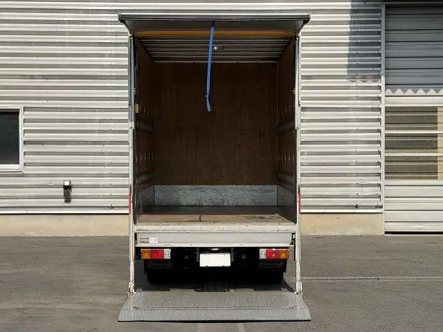 トヨタ ダイナ TPG-XZU605(2WD)の写真5