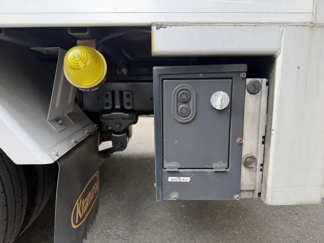トヨタ ダイナ TPG-XZU605(2WD)の写真11