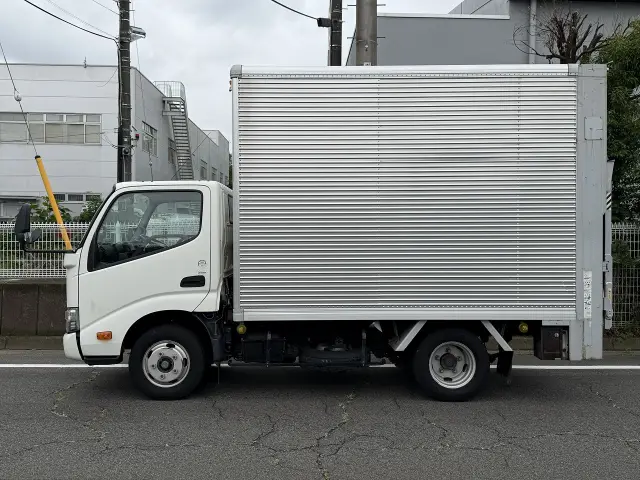 トヨタ ダイナ TPG-XZU605(2WD)の写真3
