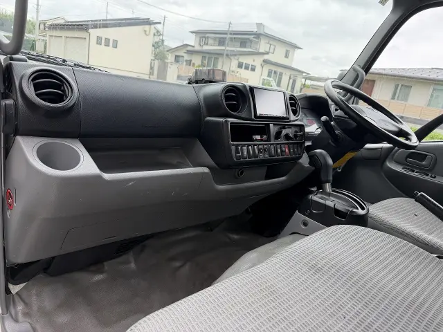 トヨタ ダイナ TPG-XZU605(2WD)の写真20