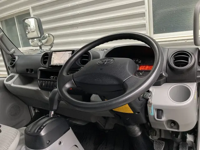 トヨタ トヨエース TPG-XZC645(2WD)の写真16