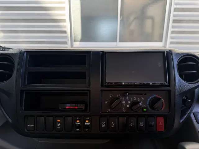 トヨタ ダイナ TPG-XZU712(2WD)の写真18