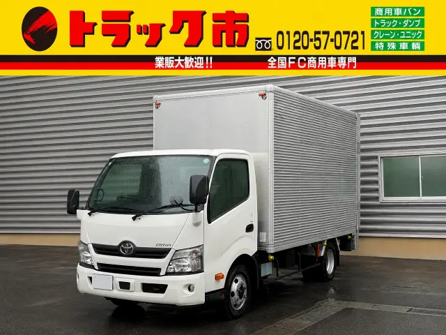 トヨタ ダイナ TPG-XZU712(2WD)の写真1