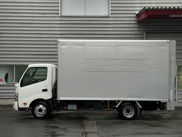 トヨタ ダイナ TPG-XZU712(2WD)の写真2
