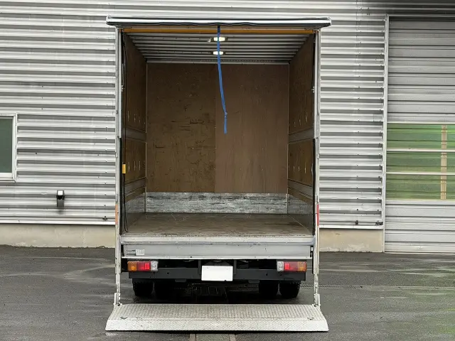 トヨタ ダイナ TPG-XZU712(2WD)の写真5