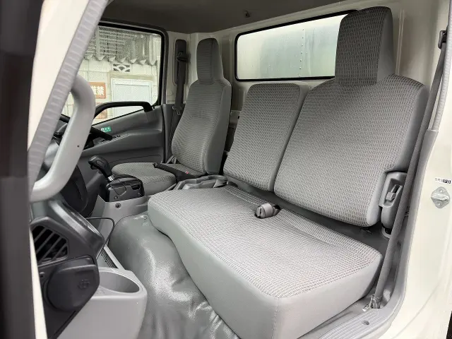 トヨタ ダイナ TPG-XZU712(2WD)の写真44
