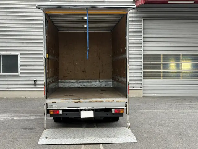 トヨタ ダイナ TPG-XZU712(2WD)の写真5