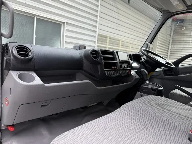 トヨタ ダイナ TPG-XZU712(2WD)の写真21
